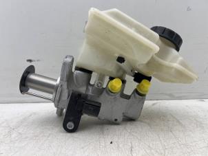 Gebruikte Hoofdremcilinder Audi A1 Sportback (GBA) 1.0 30 TFSI 12V Prijs € 25,00 Margeregeling aangeboden door Autohandel & Demontage Weteringbrug