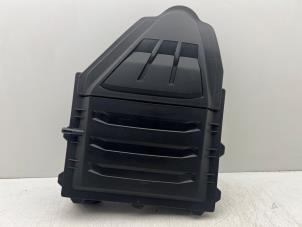 Gebruikte Luchtfilterhuis Audi A1 Sportback (GBA) 1.0 30 TFSI 12V Prijs € 20,00 Margeregeling aangeboden door Autohandel & Demontage Weteringbrug