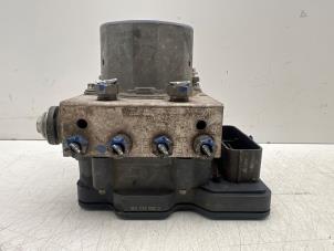 Gebruikte ABS Pomp Ford Transit Custom 2.2 TDCi 16V Prijs € 125,00 Margeregeling aangeboden door Autohandel & Demontage Weteringbrug