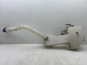 Gebruikte Ruitensproeiertank voor Ford Transit Custom 2.2 TDCi 16V Prijs € 40,00 Margeregeling aangeboden door Autohandel & Demontage Weteringbrug