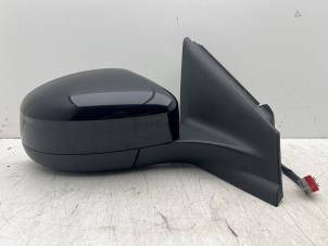 Gebruikte Buitenspiegel rechts Ford Mondeo IV Wagon 2.0 TDCi 163 16V Prijs € 50,00 Margeregeling aangeboden door Autohandel & Demontage Weteringbrug