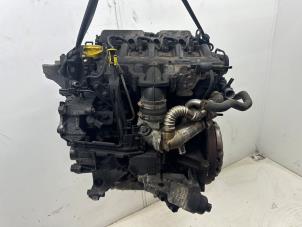 Gebruikte Motor Opel Movano (4A1; 4A2; 4B2; 4B3; 4C2; 4C3) 2.5 CDTI 16V DPF Prijs € 1.950,00 Margeregeling aangeboden door Autohandel & Demontage Weteringbrug