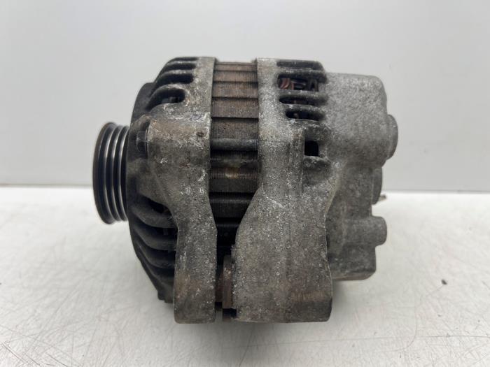 Gebruikte Dynamo Suzuki Wagon-R+ (RB) 1.3 16V Prijs € 25,00 Margeregeling aangeboden door Autohandel & Demontage Weteringbrug