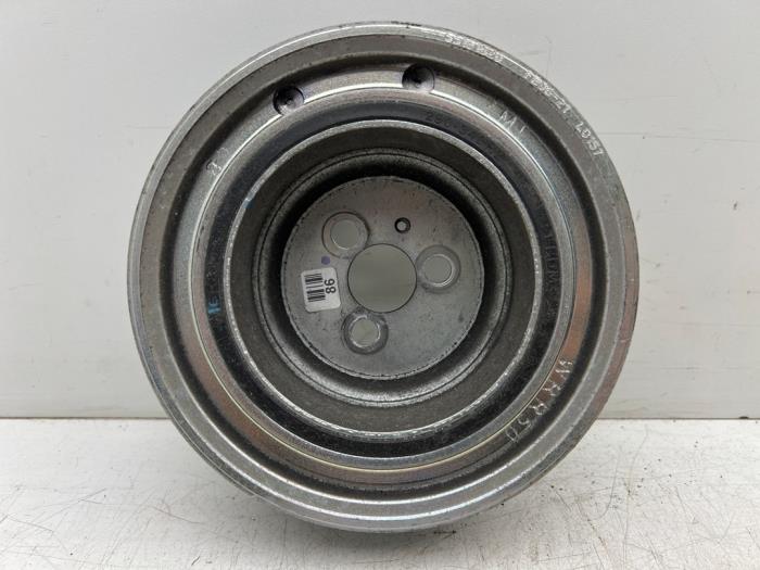 Gebruikte Poelie Krukas Fiat 500 (312) 1.2 Prijs € 20,00 Margeregeling aangeboden door Autohandel & Demontage Weteringbrug