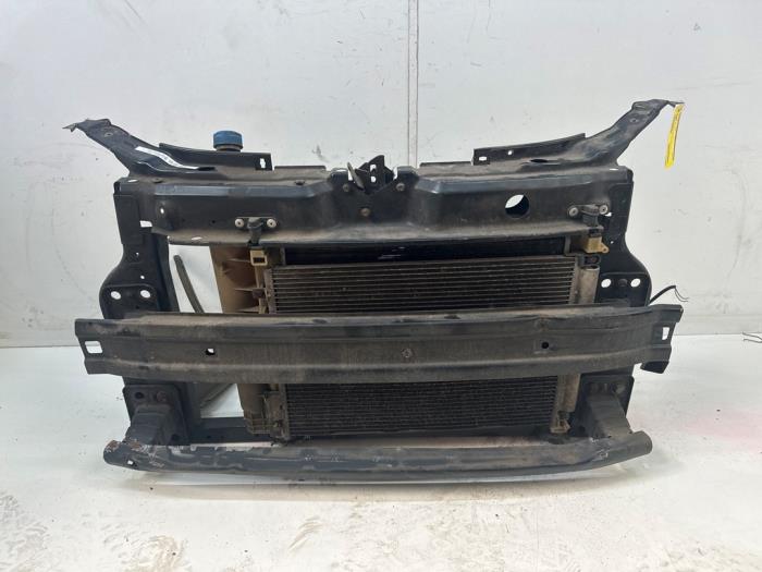 Gebruikte Frontpaneel Fiat 500 (312) 1.2 Prijs € 325,00 Margeregeling aangeboden door Autohandel & Demontage Weteringbrug