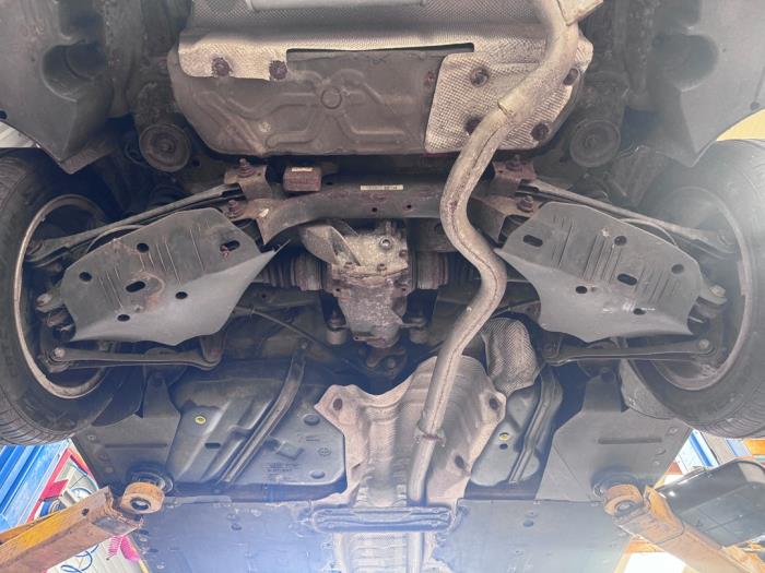 Gebruikte Subframe BMW 1 serie (F20) 116d 1.6 16V Efficient Dynamics Prijs € 200,00 Margeregeling aangeboden door Autohandel & Demontage Weteringbrug