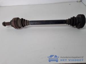 Gebruikte Aandrijfas rechts-achter BMW 5 serie (E60) 530d 24V Prijs € 55,00 Margeregeling aangeboden door Het Viaduct