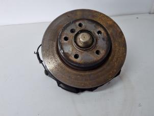 Gebruikte Wielnaaf voor BMW 3 serie (E46/4) 328i 24V Prijs € 40,00 Margeregeling aangeboden door Het Viaduct