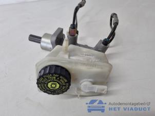 Gebruikte Hoofdremcilinder BMW 3 serie (E46/4) 328i 24V Prijs € 30,00 Margeregeling aangeboden door Het Viaduct