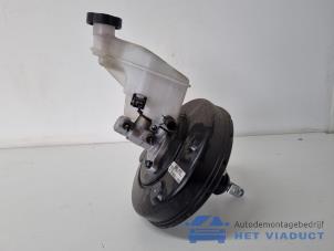 Gebruikte Rembol Hyundai i30 (GDHB5) 1.4 16V Prijs € 50,00 Margeregeling aangeboden door Het Viaduct