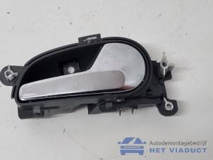 Gebruikte Deurgreep 2Deurs rechts Seat Mii 1.0 12V Prijs € 40,00 Margeregeling aangeboden door Het Viaduct