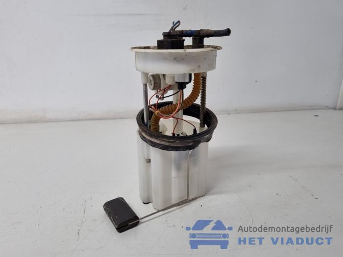 Gebruikte Benzinepomp Volkswagen Fox (5Z) 1.2 Prijs € 45,00 Margeregeling aangeboden door Het Viaduct
