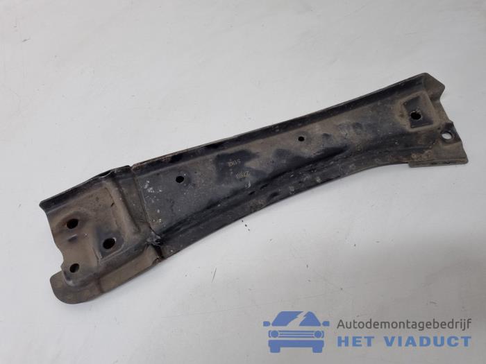 Gebruikte Subframe Suzuki Splash 1.2 16V Prijs € 35,00 Margeregeling aangeboden door Het Viaduct