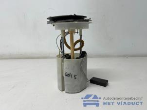 Gebruikte Benzinepomp Volkswagen Golf V (1K1) 1.4 16V Prijs € 50,00 Margeregeling aangeboden door Het Viaduct