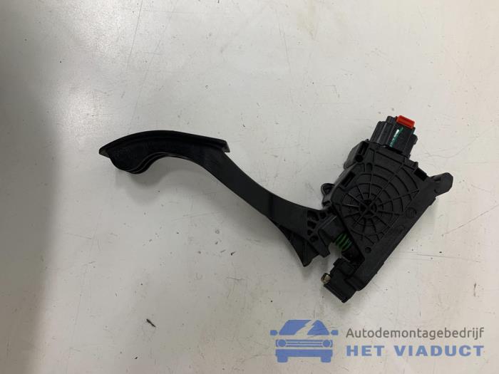 Gebruikte Gaspedaalpositie Sensor Volkswagen Polo VI (AW1) 1.0 TSI 12V Prijs € 45,00 Margeregeling aangeboden door Het Viaduct