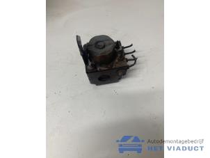 Gebruikte ABS Pomp Mercedes Citan (415.6) 1.5 108 CDI Prijs € 150,00 Margeregeling aangeboden door Het Viaduct