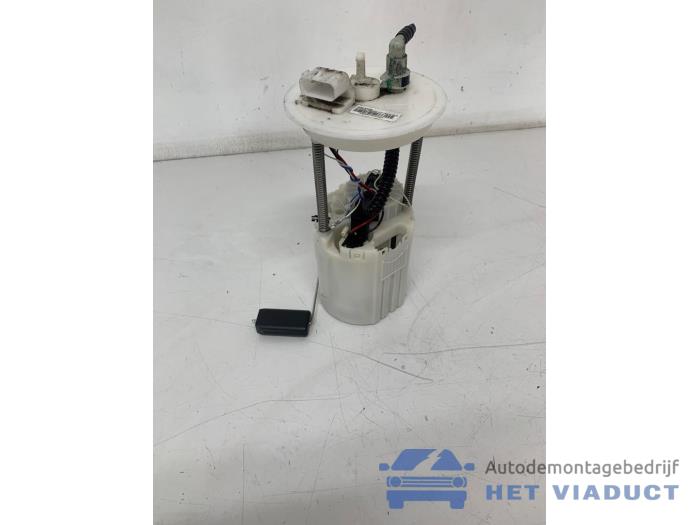 Gebruikte Tank element Pomp Chevrolet Spark (M300) 1.0 16V Prijs € 75,00 Margeregeling aangeboden door Het Viaduct