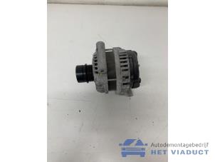 Gebruikte Alternator Opel Karl 1.0 12V Prijs € 80,00 Margeregeling aangeboden door Het Viaduct