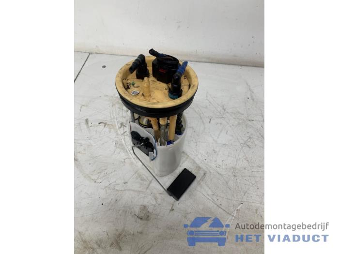 Gebruikte Tank element Pomp Audi A1 (8X1/8XK) 1.4 TDI Ultra 12V Prijs € 75,00 Margeregeling aangeboden door Het Viaduct