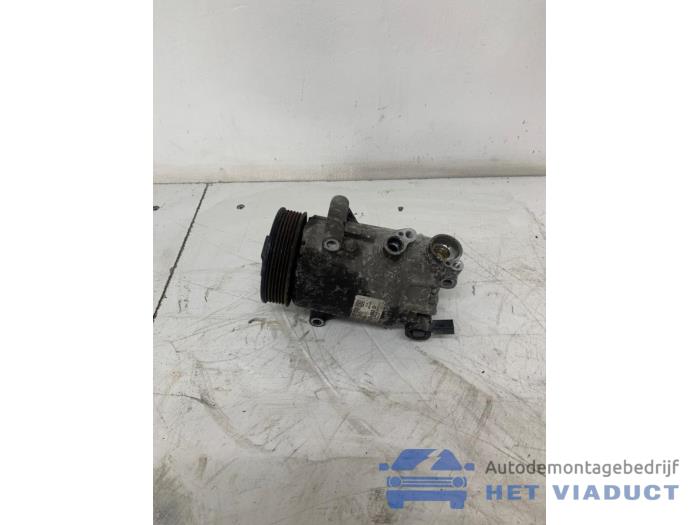 Gebruikte Aircopomp Audi A1 (8X1/8XK) 1.4 TDI Ultra 12V Prijs € 120,00 Margeregeling aangeboden door Het Viaduct