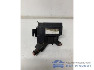 Gebruikte Zekeringkast Ford Fiesta 6 (JA8) 1.25 16V Prijs € 50,00 Margeregeling aangeboden door Het Viaduct