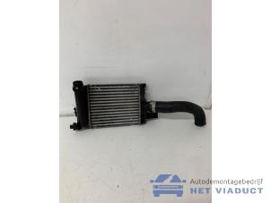 Gebruikte Intercooler Renault Captur (2R) 0.9 Energy TCE 12V Prijs € 100,00 Margeregeling aangeboden door Het Viaduct