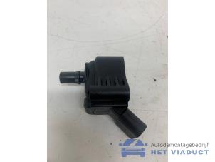 Gebruikte Bobine Volkswagen Polo V (6R) 1.2 TSI 16V BlueMotion Technology Prijs € 20,00 Margeregeling aangeboden door Het Viaduct