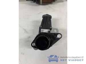 Gebruikte EGR Pomp Mercedes Citan (415.6) 1.5 108 CDI Prijs € 60,00 Margeregeling aangeboden door Het Viaduct