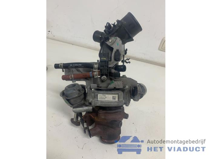 Turbo van een Mercedes-Benz Citan (415.6) 1.5 108 CDI 2014