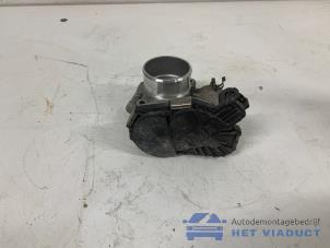 Gebruikte Gasklephuis Opel Adam 1.2 16V Prijs € 50,00 Margeregeling aangeboden door Het Viaduct