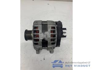 Gebruikte Dynamo Renault Kadjar (RFEH) 1.2 Energy TCE 130 Prijs € 100,00 Margeregeling aangeboden door Het Viaduct