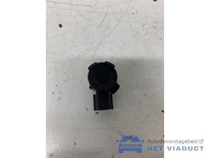 Gebruikte Parkeersensor Renault Kadjar (RFEH) 1.2 Energy TCE 130 Prijs € 40,00 Margeregeling aangeboden door Het Viaduct