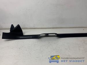 Gebruikte Afdeklijst dorpel rechts Volkswagen Polo VI (AW1) 1.6 TDI 16V 95 Prijs € 20,00 Margeregeling aangeboden door Het Viaduct