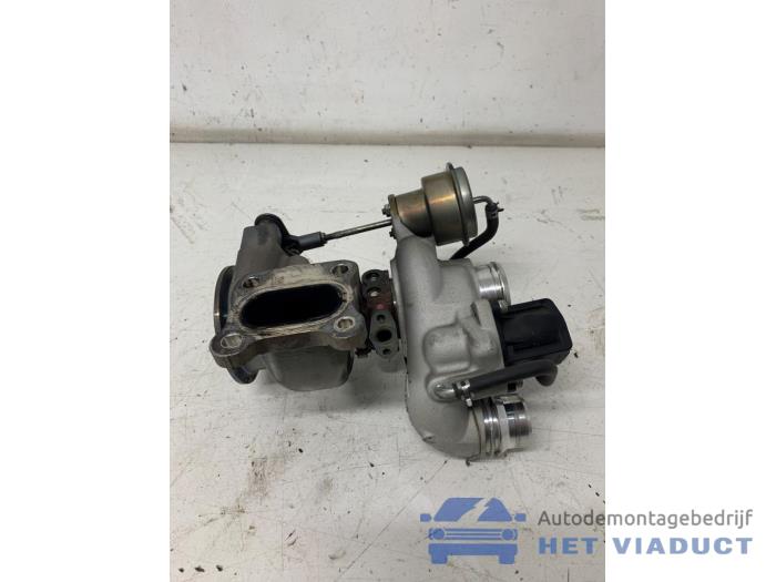 Gebruikte G-lader Opel Astra K 1.4 Turbo 16V Prijs € 400,00 Margeregeling aangeboden door Het Viaduct
