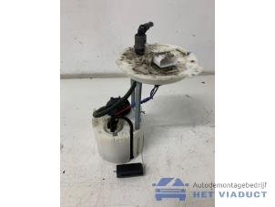 Gebruikte Benzinepomp Opel Astra K 1.4 Turbo 16V Prijs € 70,00 Margeregeling aangeboden door Het Viaduct