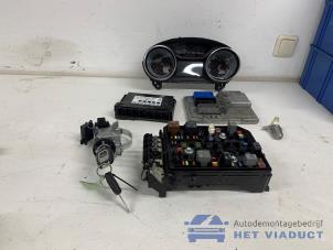 Gebruikte Contactslot + computer Opel Astra K 1.4 Turbo 16V Prijs € 500,00 Margeregeling aangeboden door Het Viaduct