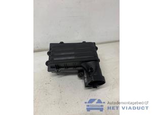 Gebruikte Luchtfilterhuis Volkswagen Polo VI (AW1) 1.0 MPi 12V Prijs € 75,00 Margeregeling aangeboden door Het Viaduct
