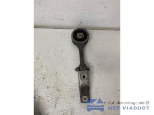 Gebruikte Motorsteun Skoda Fabia II (5J) 1.2 TSI Prijs € 25,00 Margeregeling aangeboden door Het Viaduct