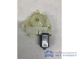 Gebruikte Motor electrisch raam Mercedes C Estate (S205) C-220 CDI BlueTEC, C-220 d 2.2 16V Prijs € 35,00 Margeregeling aangeboden door Het Viaduct