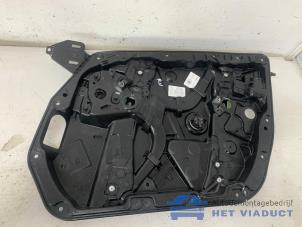 Gebruikte Ruitmechaniek 4Deurs rechts-voor Mercedes C Estate (S205) C-220 CDI BlueTEC, C-220 d 2.2 16V Prijs € 50,00 Margeregeling aangeboden door Het Viaduct