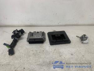 Gebruikte Kontaktslot + computer Volkswagen Taigo 1.5 TSI 16V Prijs € 700,00 Margeregeling aangeboden door Het Viaduct