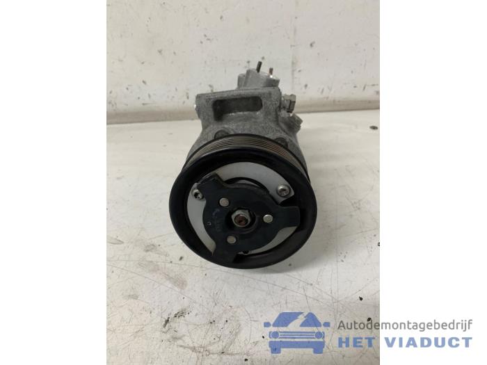 Gebruikte Aircopomp Seat Leon ST (5FF) 1.6 TDI 16V Prijs € 120,00 Margeregeling aangeboden door Het Viaduct