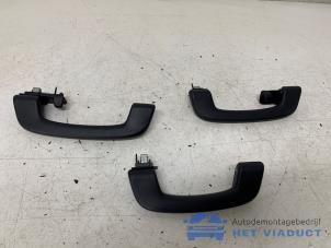 Gebruikte Handgreep BMW 5 serie Touring (G31) 530d xDrive 3.0 TwinPower Turbo 24V Prijs € 50,00 Margeregeling aangeboden door Het Viaduct