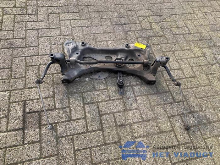 Gebruikte Subframe Seat Leon ST (5FF) 1.6 TDI 16V Prijs € 150,00 Margeregeling aangeboden door Het Viaduct