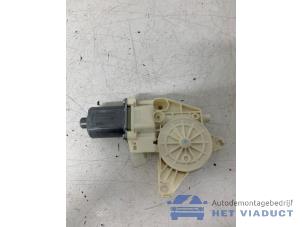 Gebruikte Motor electrisch raam Mercedes E (W212) E-220 CDI 16V BlueEfficiency,BlueTEC Prijs € 25,00 Margeregeling aangeboden door Het Viaduct