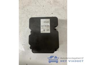 Gebruikte ABS Pomp Mercedes E (W212) E-220 CDI 16V BlueEfficiency,BlueTEC Prijs € 200,00 Margeregeling aangeboden door Het Viaduct