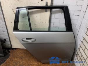 Gebruikte Deur 4Deurs rechts-achter Volkswagen Golf VII Variant (AUVV) 1.4 TSI BlueMotion Technology 125 16V Prijs € 550,00 Margeregeling aangeboden door Het Viaduct