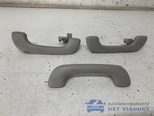 Gebruikte Handgreep Renault Kadjar (RFEH) 1.5 dCi DPF Prijs € 30,00 Margeregeling aangeboden door Het Viaduct