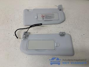 Gebruikte Zonneklep set Peugeot 508 SW (8E/8U) 2.2 HDiF 16V GT Prijs € 50,00 Margeregeling aangeboden door Het Viaduct