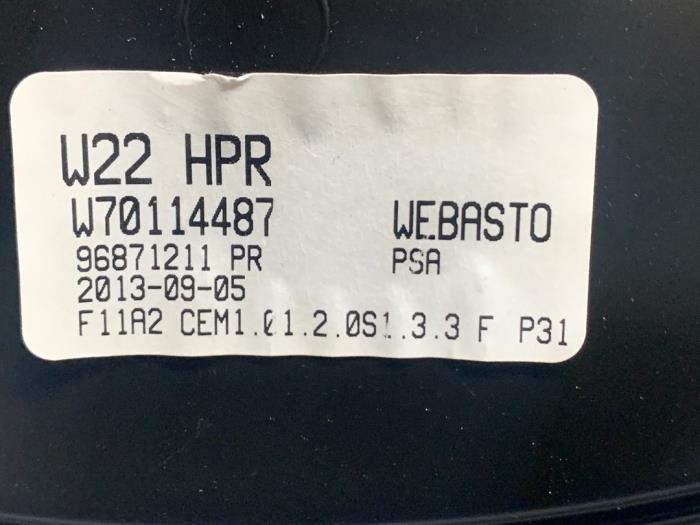 Hemelbekleding van een Peugeot 508 SW (8E/8U) 2.2 HDiF 16V GT 2014